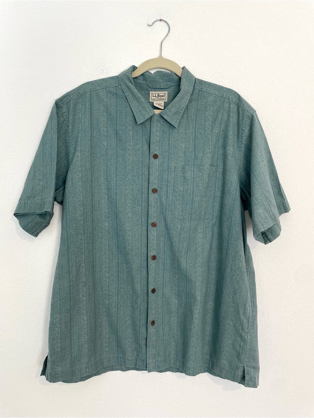 L.L. Bean Men's Short-Sleeve Aztec Print Button-Down Shirt in Teal